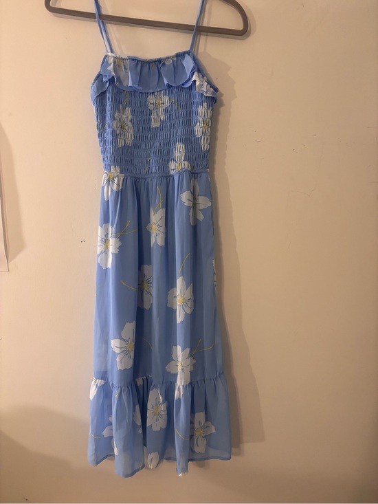 Jessica Simpson Dresses & Skirts - Jessica Simpson Light Blue Floral Smocked Maxi Dress